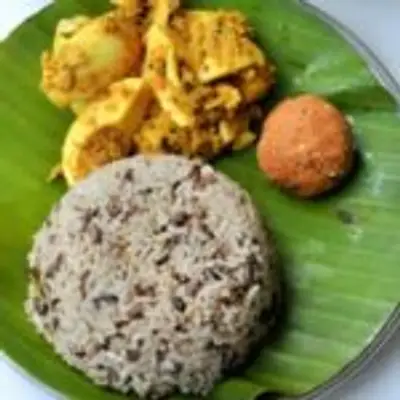 புதுமையான முறையில் சுவையான உளுந்த பருப்பு சாதம் செயவது எப்படி ?