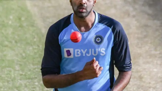 टीम में सबसे ज्यादा ऑनलाइन शॉपिंग कौन करता है? सबसे ज्यादा वजन कौन उठाता है? कार्तिक ने दिए जवाब