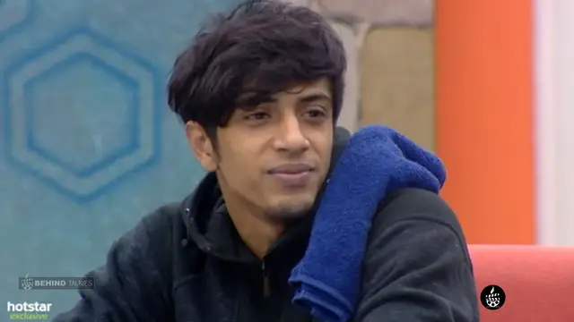 Shariq Khan in Bigg Boss House