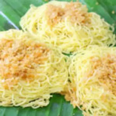 காலை டிபனுக்கு சூப்பரான சுவையில் வாழைப்பழ இடியாப்பம் இப்படி ட்ரை பண்ணி பாருங்க!