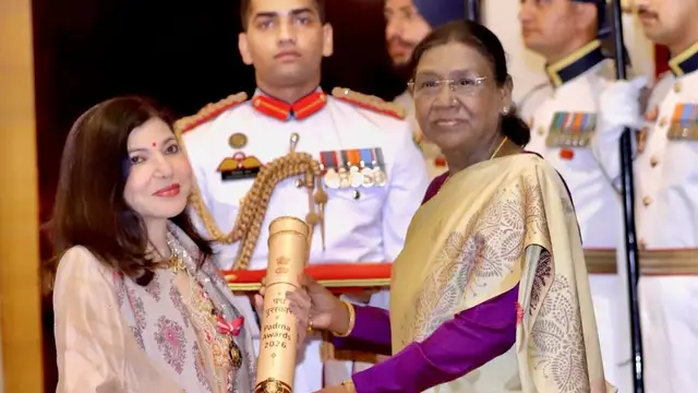 ‘ठीक हूं…’ 2 साल बाद कैमरे के सामने आईं अलका याग्निक, चेहरे पर दिखी बीमारी की झलक तो नम हुईं फैंस की आंखें! 🥹❤️