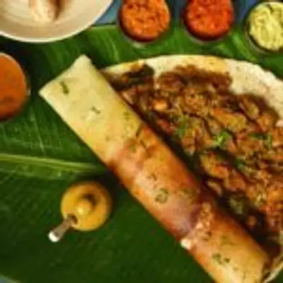 ருசியான காளான் தோசை இப்படி செஞ்சி பாருங்க!