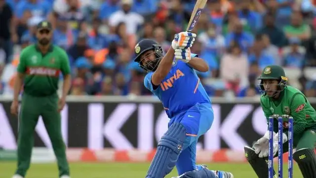 क्रिस गेल से आगे निकलने के लिए Rohit Sharma को इतने छक्को की जरुरत, बन जायेंगे दुनिया के सबसे महान बल्लेबाज