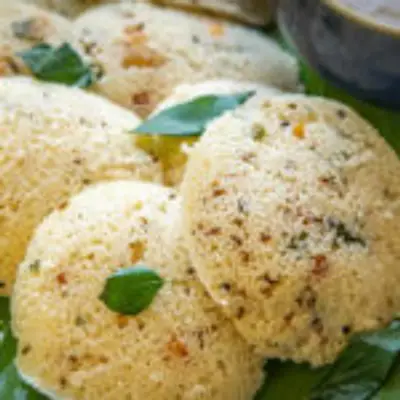 புதுவிதமான சுவையில் வாழைம்பழ இட்லி செய்வது எப்படி ?