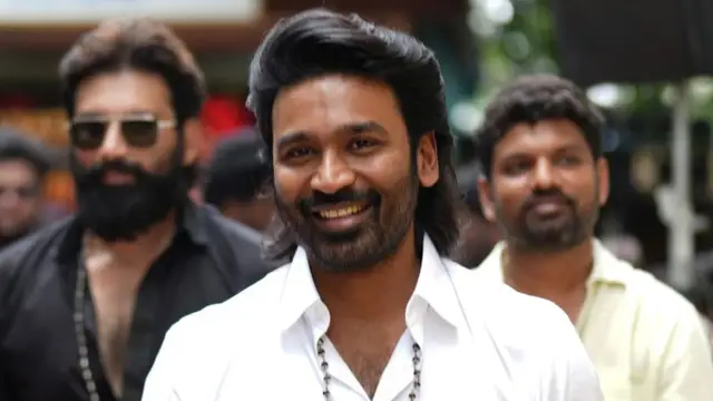 நற்பணி மன்றத்தைப் பலப்படுத்தும் தனுஷ்! - வேகமெடுக்கிறதா தனுஷின் அரசியல் நகர்வு?