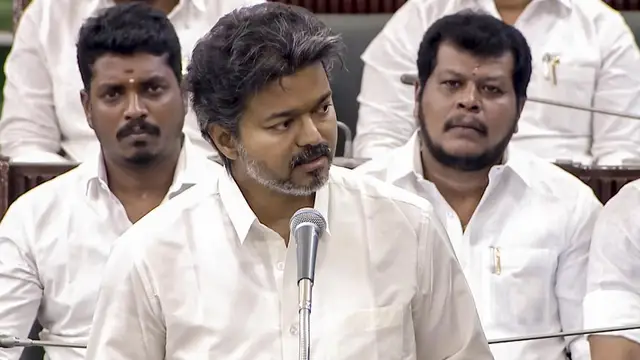 தமிழ்த்தாய் வாழ்த்து கட்டாயம்: சட்டப்பேரவையில் முதலமைச்சர் விஜய் கொண்டுவந்த தனித்தீர்மானம் ஒருமனதாக நிறைவேற்றம்!