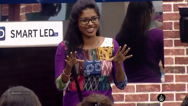 Diya Sana In Bigg Boss House