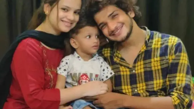 Munawar Faruqui Birthday: मुनव्वर फारूकी ने खाई थी जेल की हवा, कभी बीवी-बच्चे तो कभी चीटिंग, विवादों से घिरे रहें….