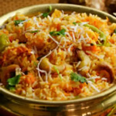 மதிய உணவுக்கு ஏற்ற கேரட் சாதம் செய்வது எப்படி ?