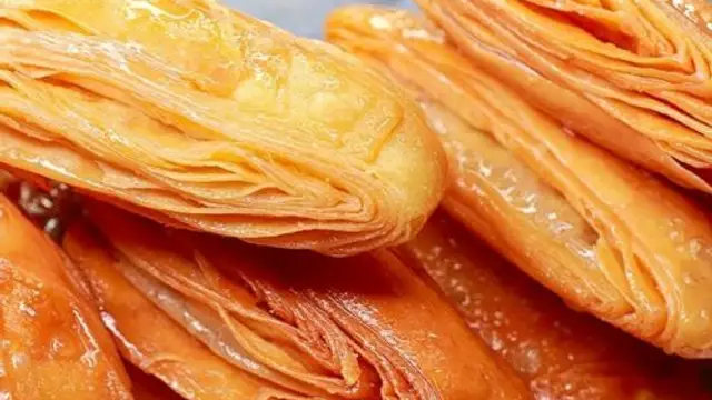 खाजा मिठाई की रेसिपी (Khaja Mithai Recipe)