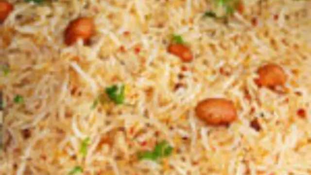 சுட சுட ருசியான வேர்க்கடலை சாதம் இப்படி செய்து பாருங்க! மதிய உணவுக்கு பக்காவா இருக்கும்!!