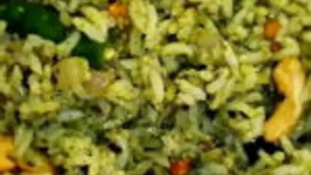 மணத்தக்காளி பூண்டு சாதம் இந்த மாதிரி ஒரு தடவை செஞ்சு பாருங்க!!