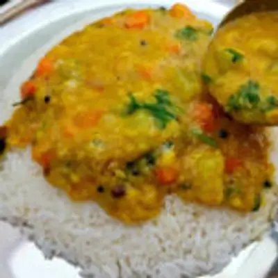 கேரட் மற்றும் சௌசௌ சேர்த்து கல்யாண வீட்டு கூட்டு இப்படி சுலபமாக செஞ்சி பாருங்க!