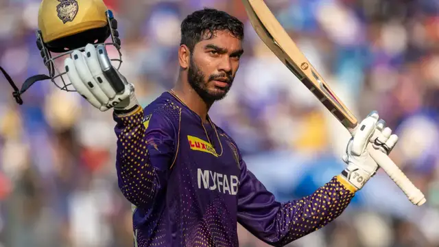 15 வருடங்களுக்கு பிறகு கொல்கத்தா அணி வீரர் செய்த சாதனை – பாராட்டும் நெட்டிசன்கள்.