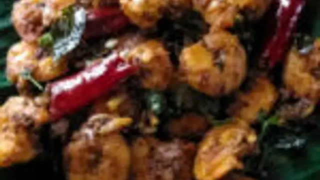 இதுவரை இறால் வாங்கி எத்தனையோ ரெசிபிக்களை செய்திருப்பீர்கள் ஆனால் ஒருமுறை இந்த இறால் மிளகு பிரட்டல் செய்து பாருங்கள் இதன் சுவைக்கு அடிமையாகிவிடுவீர்கள்!!!