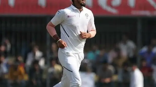 IPL 2025: उम्र 35 के पार, ऑक्शन में पैसा बरसेगा छप्पर फाड़, इन तीन खिलाड़ियों के लिए टीमों के बीच दिख सकती है जंग