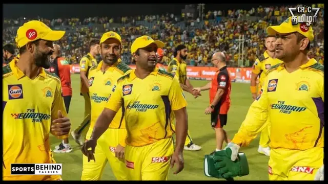 இன்னமும் 3 சீசன் தோனி விளையாடினாலும் ஆச்சரிய படுவதற்கில்லை – ஏபிடி அசத்தலான ஸ்டேட்மென்ட்.