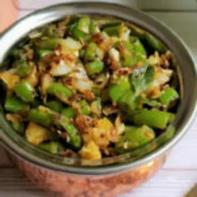 மிக்ஸ்டு வெஜிடபிள் பொரியல் கூட்டு இப்படி ட்ரை பண்ணி பாருங்க! சுட சுட சாதமுடன் சாப்பிட பக்காவாக இருக்கும்!