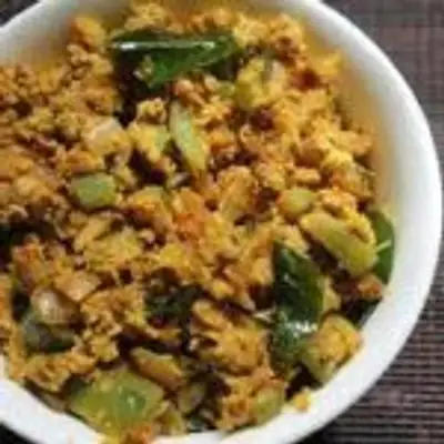 மதிய உணவுக்கு ருசியான பீர்க்கங்காய் இறால் பொரியல் இப்படி செய்து பாருங்க!