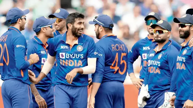 இவர்களின் பந்துவீச்சை பற்றி எங்களுக்கு கவலை இல்லை – பத்திரிகையார் கேள்விக்கு அதிரடி பதில் கொடுத்த பாகிஸ்தான் வீரர்.