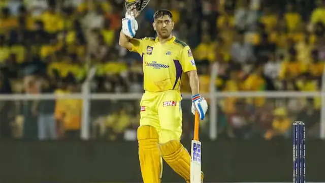 ஐபிஎல் போட்டியில் 200வது முறையாக கேப்டனாக விளையாடிய தோனிக்கு CSK நிர்வாகம் கொடுத்துள்ள விருது – வீடியோ உள்ளே.