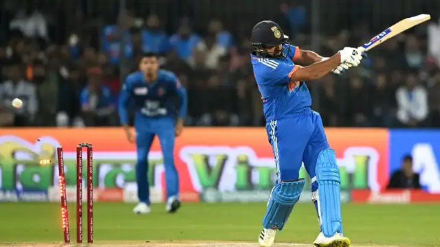 ஆப்கானிஸ்தான் அணிக்கு எதிரான T20 தொடரில் ஒரே ஒரு தோல்வி என்றால் அது கேப்டன் ரோஹித் ஷர்மா மட்டும் தான் – தினேஷ் கார்த்திக்.