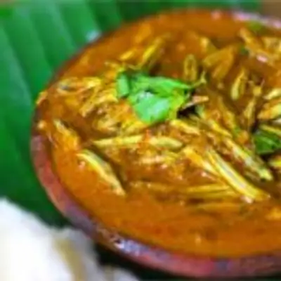 ஊர் மணக்கும் கிராமத்து அயிரை மீன் குழம்பு ஒரு தரம் இப்படி செஞ்சி பாருங்க!