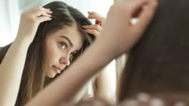 क्या आप भी हैं सफेद बालों से परेशान? इन बातों का रखें खास ख्याल