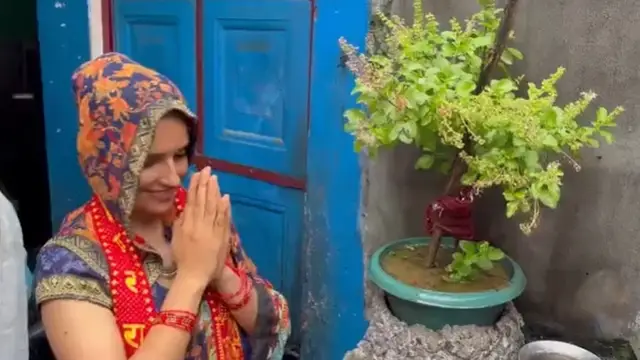पाकिस्तानी सीमा हैदर का सनातनी रूप देख कर आप भी होजाएंगे शॉक्ड