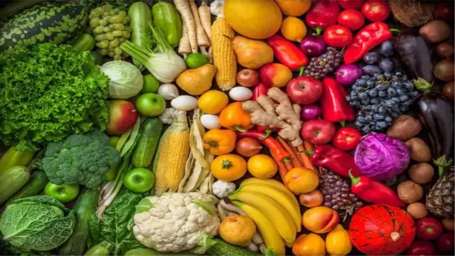 क्या आप भी हैं सफेद बालों से परेशान? इन बातों का रखें खास ख्याल