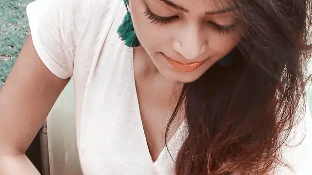 Actress Janani Iyer
