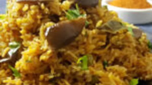கத்திரிக்காய் பிரியாணி இந்த மாதிரி ஒரு தடவை செஞ்சு பாருங்க சாப்பிட்டு அசந்துடுவீங்க!!