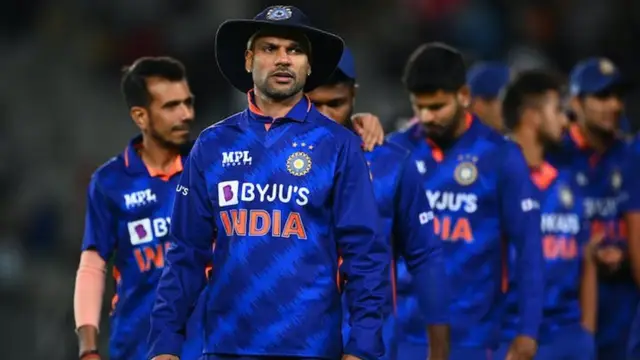 भारतीय क्रिकेट से इन 3 खिलाड़ियों का हुआ पत्ता साफ! कभी नहीं नजर आयेंगे मैदान पर, IND vs AUS ODI Series में नहीं मिला मौका