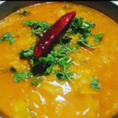 முட்டைகோஸ் வைத்து இப்படி மணமணக்கும் பருப்பு குழம்பு செய்து பாருங்க இதன் சுவை அபாரமாக இருக்கும்!
