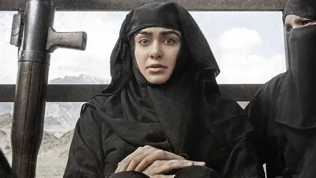 The Kerala Story Review: अंदर से झकझोर कर रख देगी इस्लामिक जिहाद की हैवानियत भरी कहानी