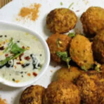 ஸ்நாக்ஸாக சாப்பிட ருசியான ஒட்ஸ் பணியாரம் இப்படி ஈஸியாக வீட்டிலே செய்து பாருங்க!