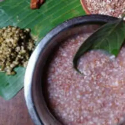 ஏராளமான சத்துக்கள் நிறைந்துள்ள கருப்பு உளுந்து கவுனி அரிசி கஞ்சி இப்படி ஒரு தரம் செய்து பாருங்க!