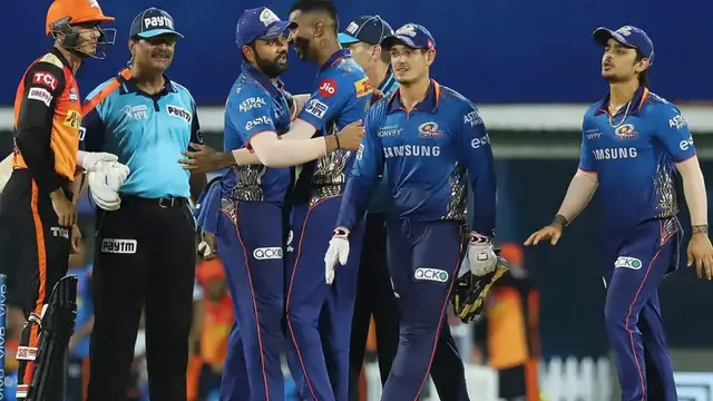 இன்றைய போட்டியில் வென்று ப்ளே ஆப்பிற்கு தகுதி பெருமா மும்பை அணி – கணிப்பு இதோ.