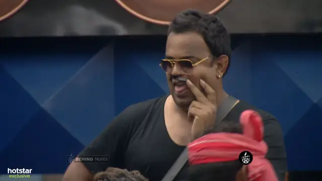 Manoj Varma In Bigg Boss House Dance