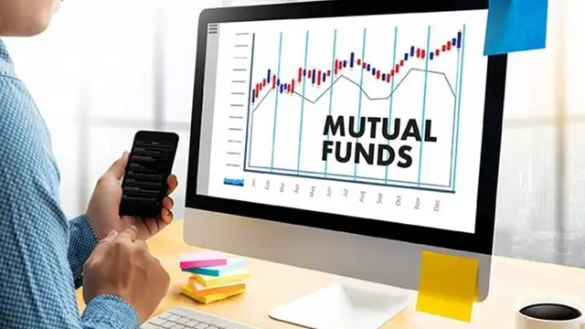 Anand Srinivasan Interview: What to look for when investing in a mutual fund?