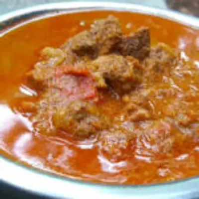 ஹோட்டல் சுவையில் கறி உருளை சால்னா இப்படி செஞ்சு பாருங்க! பார்க்கும் பொழுதே நமக்கு சாப்பிட தோன்றும்!