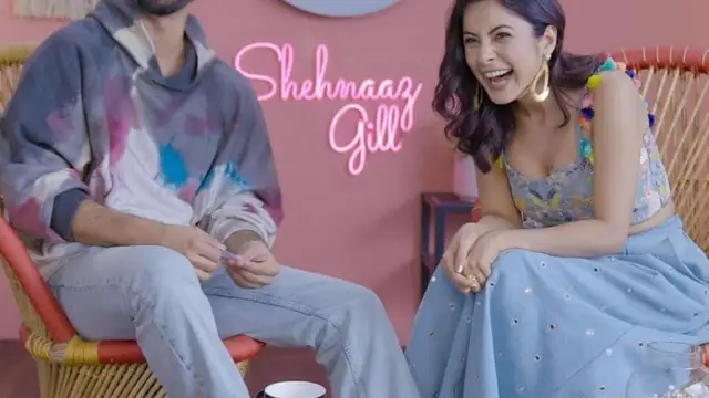 ‘देसी Vibes’ चैट शो में मस्ती करते नज़र आए Shahid Kapoor और Shehnaaz Gill