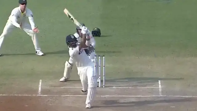 लाइव मैच में Rohit Sharma ने दिया पुजारा और अक्षर पटेल को सीक्रेट मैसेज, और थोड़ी देर में टीम इंडिया हो गई ऑल-आउट