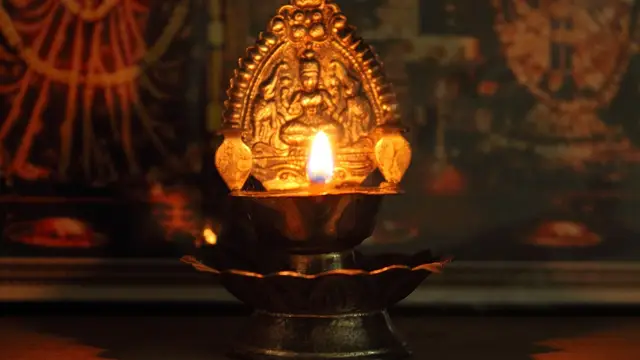 How many Lamps to Light in Pooja Room? - DivineInfoGuru.com