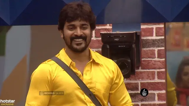Srinish Aravind In Bigg Boss Task Closeup