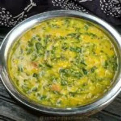 அடிக்கிற வெயிலுக்கு உடல் சூட்டை தணிக்கும் வெந்தயக் கீரை பருப்பு சப்ஜி இப்படி செய்து பாருங்கள்!