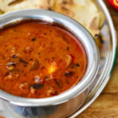 காரசாரமான கல்யாண வீட்டு கார குழம்பு இப்படி செய்து பாருங்க!