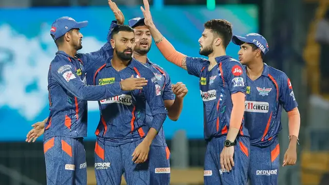 எனக்கு அது புரியவில்லை – நவீன் உல் ஹக் விக்கெட் கொண்டாட்டம் குறித்து கருத்து தெரிவித்த சுனில் கவாஸ்கர்.
