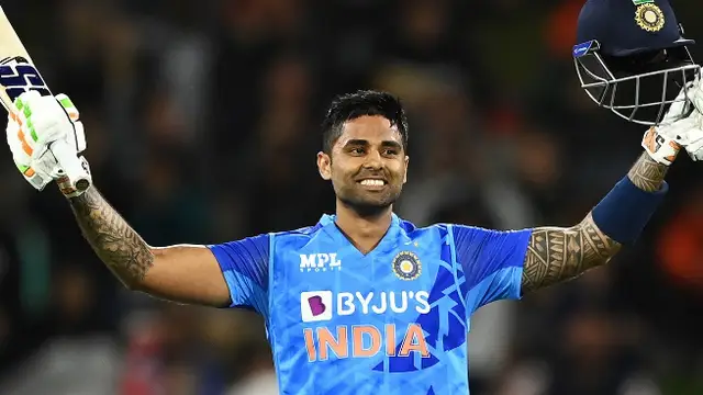 புது வகையான ஷாட்டுகளை விளையாடும் வீரர்களை பார்த்து ஆச்சரியமடைகிறேன் – ஷிக்கர் தவான் பேட்டி.