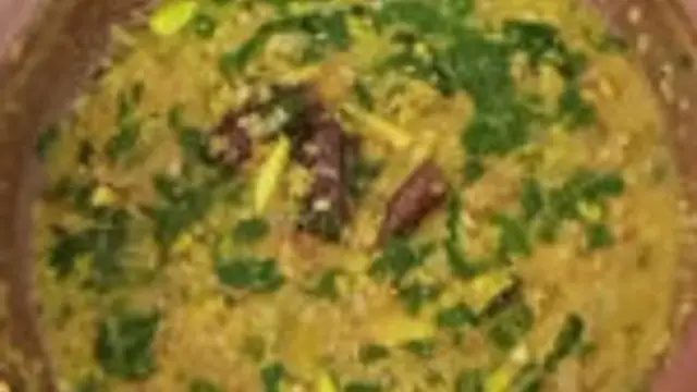 வாழைமொட்டு முருங்கைகீரை கூட்டு இப்படி செய்து பாருங்க!